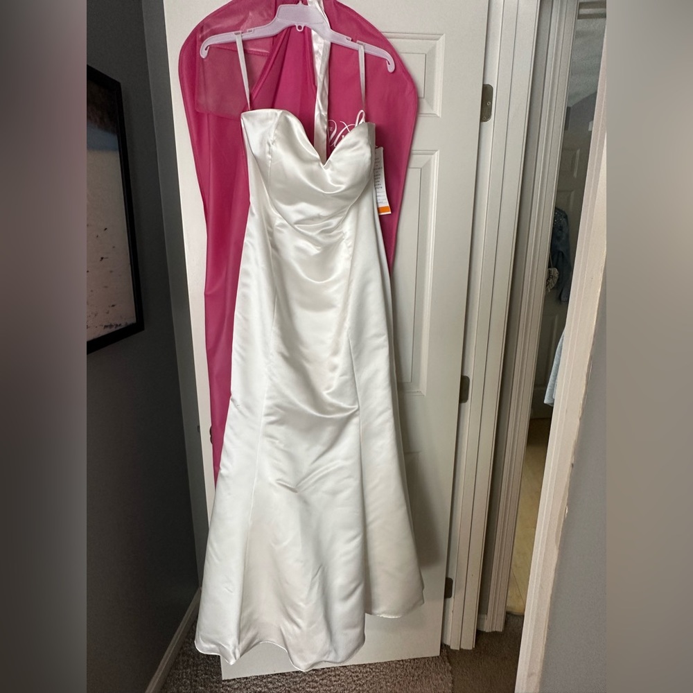 Bill Levkoff white satin dress!